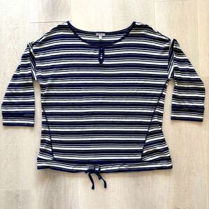 Talbots Striped Shirt w/ Bottom Tie Size Large